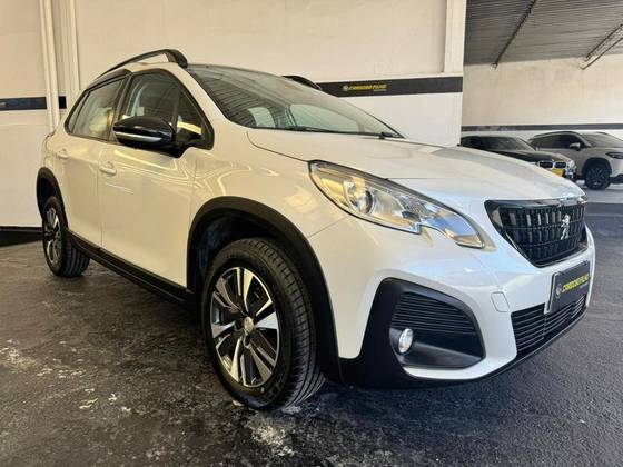 PEUGEOT 2008 1.6 16V FLEX GRIFFE 4P AUTOMÁTICO PEUGEOT 2008 1.6 16V FLEX GRIFFE 4P AUTOMÁTICO